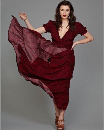 Full leaked Aisling bea private photo