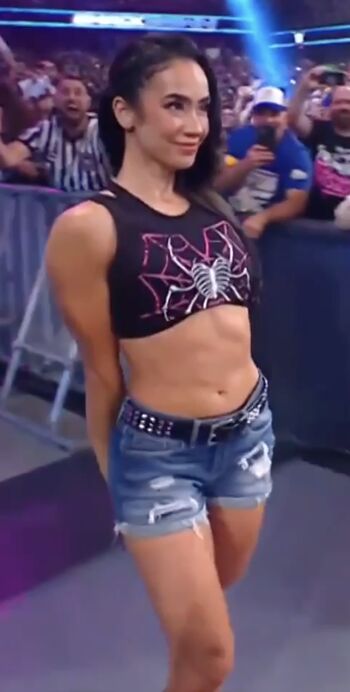 AJ Lee