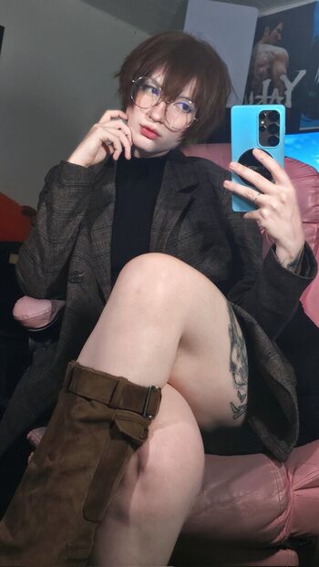 Full leaked Akemy sama page private photo