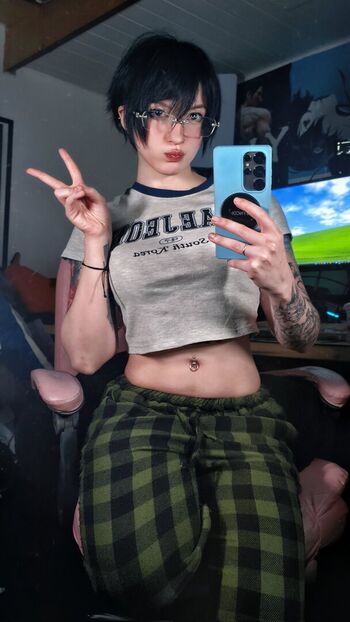 Full leaked Akemy sama page private photo