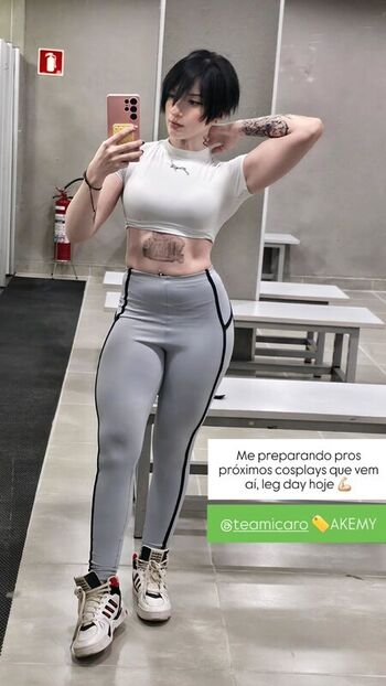 Full leaked Akemy sama private photo