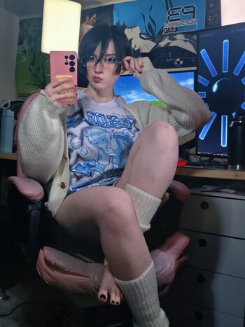 Full leaked Akemy sama private photo