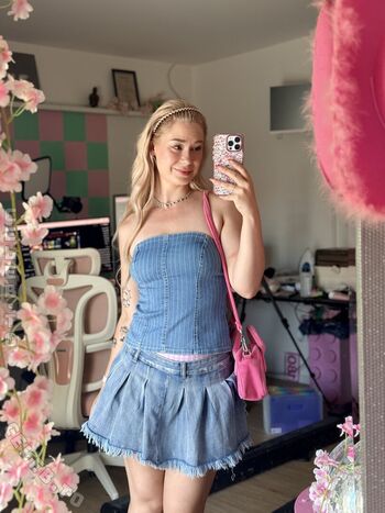 Full leaked Akkcess private photo
