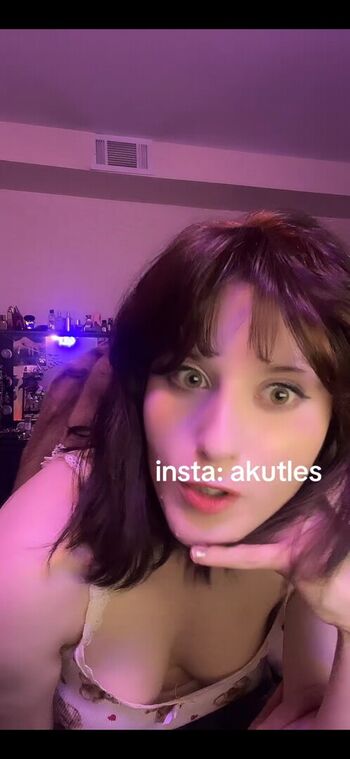 Full leaked Akutles page private photo