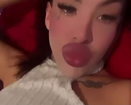 Full leaked Alaay private photo