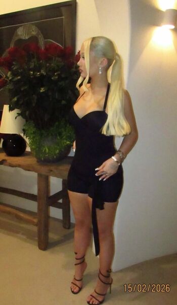 Full leaked Alabama barker page private photo