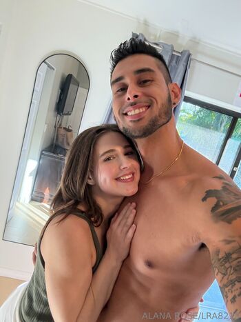 Full leaked Alanarose aka lra private onlyfans photo