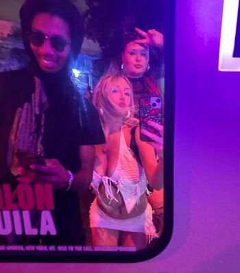 Full leaked Alayna private photo