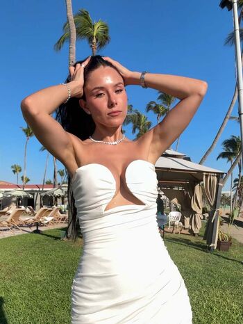 Ale Garcia Alegarcia_Of