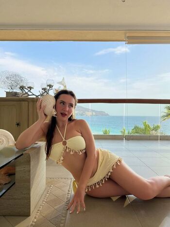 Full leaked Ale ivanova page private photo