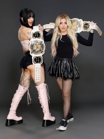 Full leaked Alexa bliss private photo