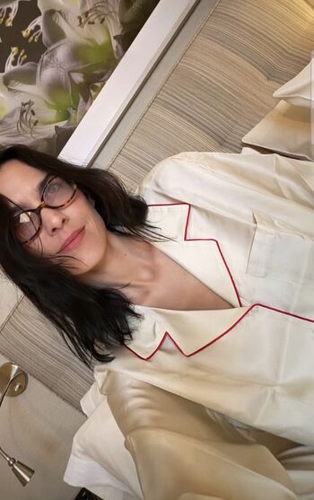 Full leaked Alexa chung page private photo