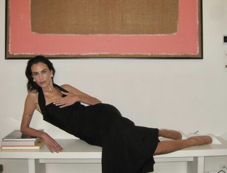 Full leaked Alexa chung private photo