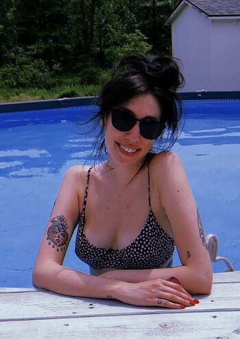 Full leaked Alexaanne page private photo