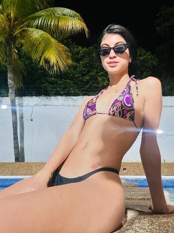 Alexandra Isabella
