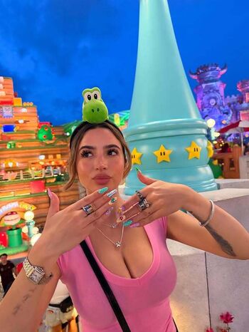 Full leaked Alexandra private photo