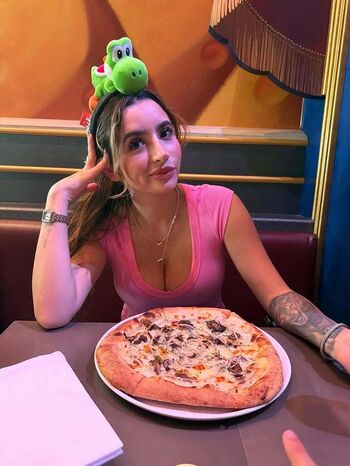 Full leaked Alexandra private photo