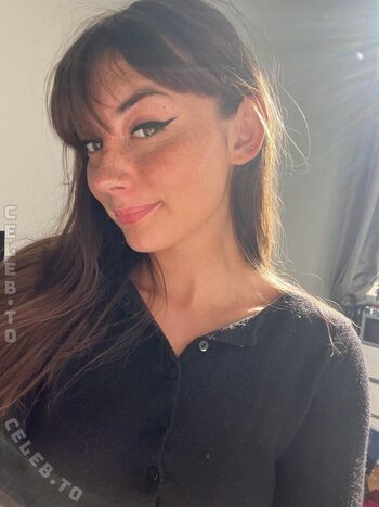 Full leaked Alexia burns private photo