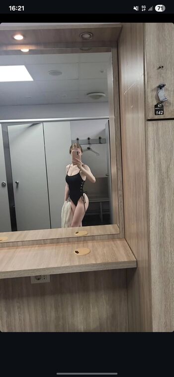 Full leaked Alexiaadu private photo