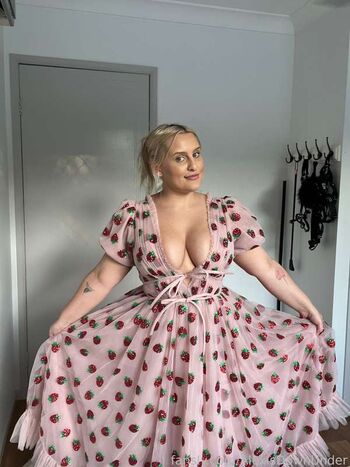 Full leaked Alexisdownunder private photo