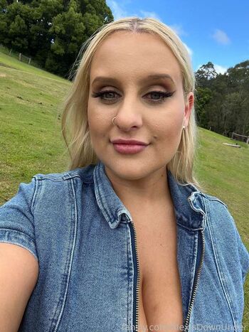 Full leaked Alexisdownunder private photo
