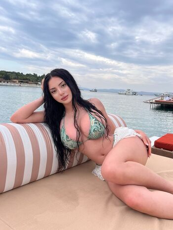 Full leaked Aleyyyhel private photo