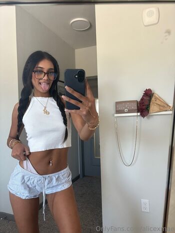alicexmae