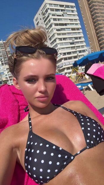 Full leaked Alicia johnston page private photo