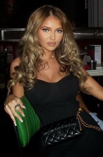 Full leaked Alicia johnston private photo