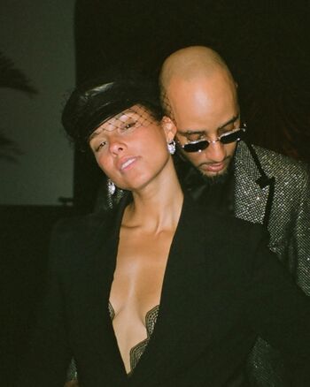 Full leaked Alicia keys private onlyfans photo