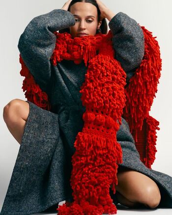 Full leaked Alicia vikander private photo