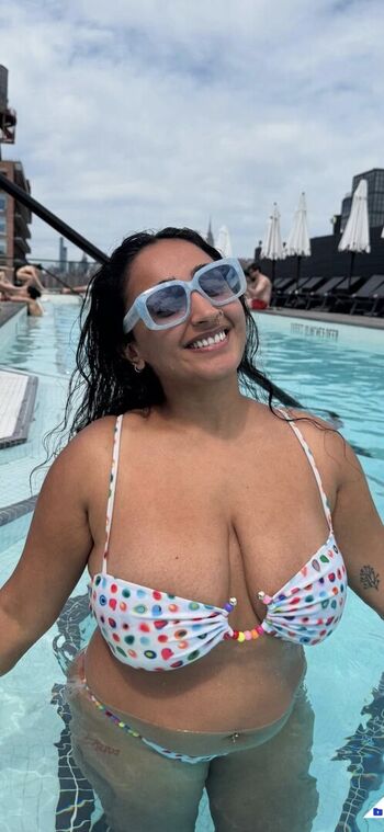 Alilrooj Hotgirlcity