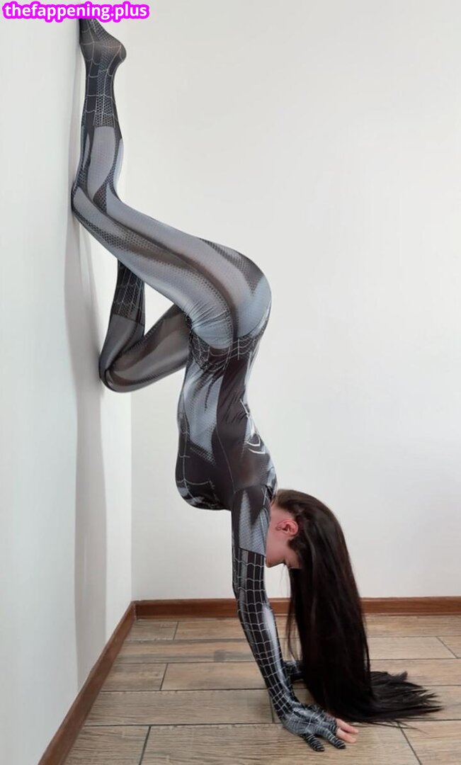 Alina Becker