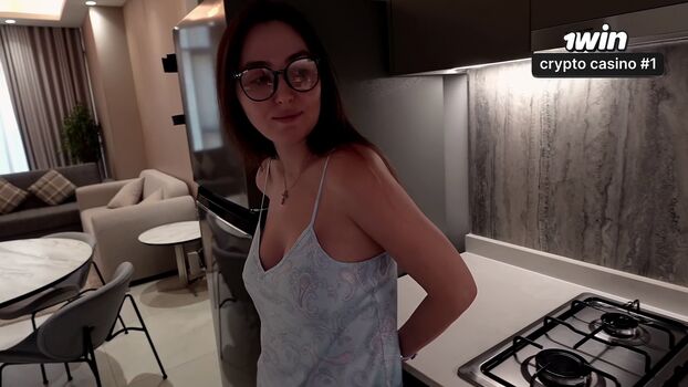 Full leaked Alinarai page private photo