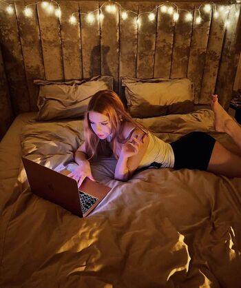 Leaked Alinavorobey private photo viral onlyfans