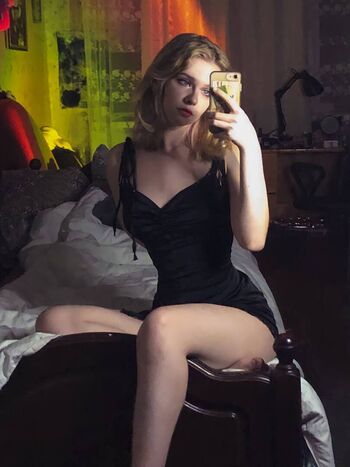 Leaked Alinavorobey private photo viral onlyfans