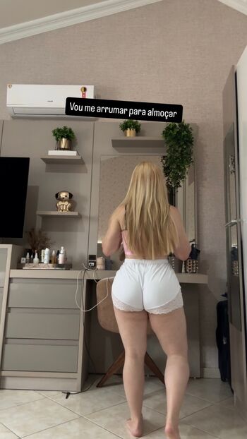 Aline FÜtcher Ouriques