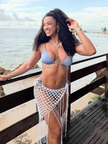 Full leaked Aline patriarca private photo