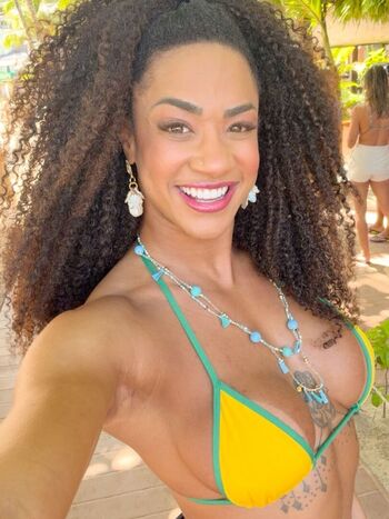 Full leaked Aline patriarca private photo