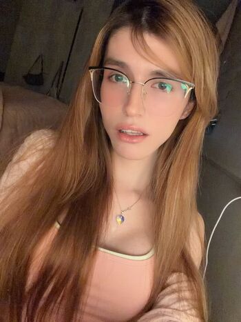 Full leaked Alineettv private photo
