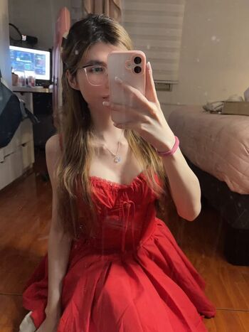 Full leaked Alineettv private photo