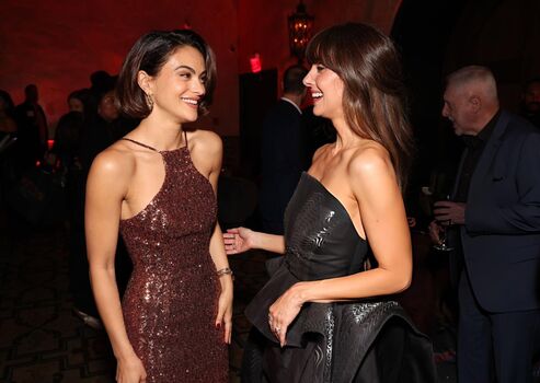 Full leaked Alison brie private photo