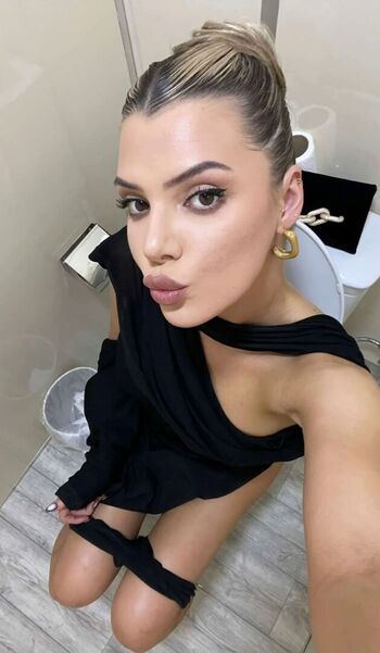 Full leaked Alissa violet private photo