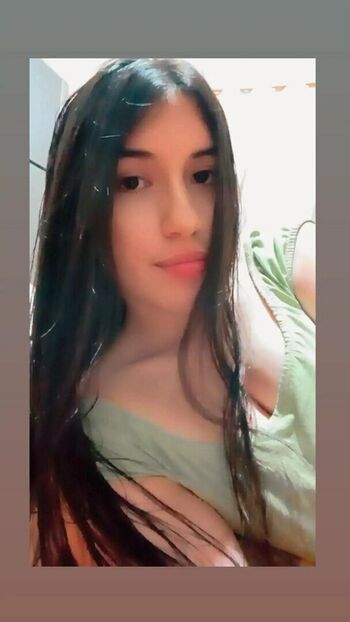 Full leaked Alisson page private photo