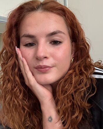 Full leaked Alizee bois page private photo
