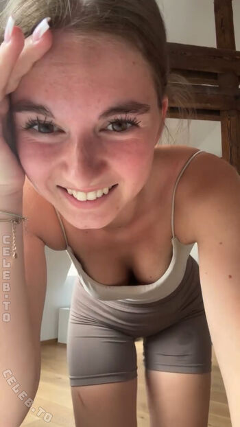 Full leaked Alizee talk private photo