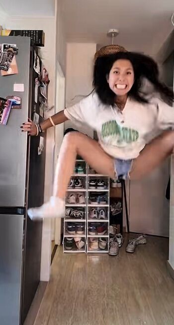Full leaked Alizee yt private photo