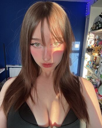 Full leaked Allykitti private photo