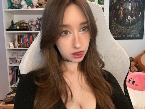 Full leaked Allykitti private photo
