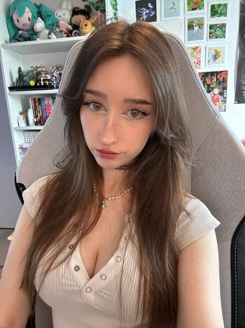 Full leaked Allykitti private photo